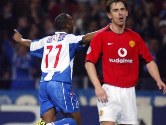 也表露了对 也表露了对